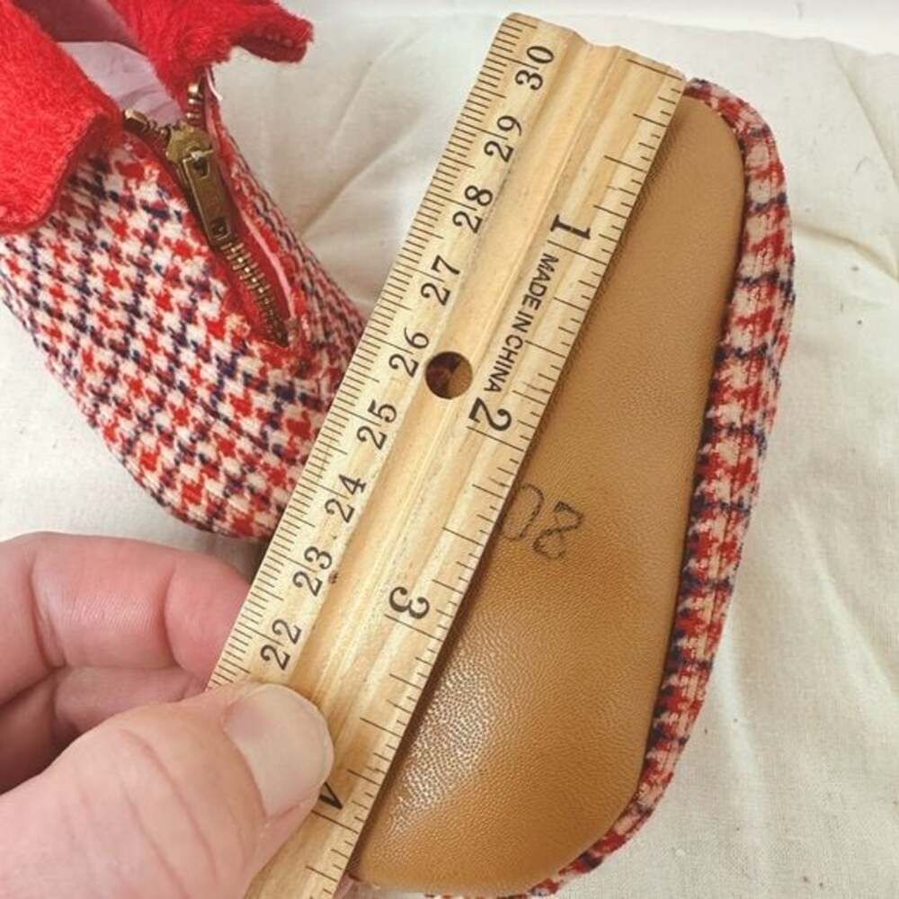 Vintage Artisan-crafted Red Plaid Zipper Baby Shoes size 3.5 / 6 - 12 months - Picture 5 of 8